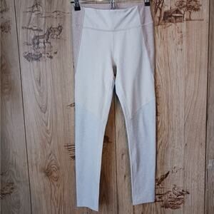 Outdoor Voices Color Block Dessert Oatmeal Cloud 7/8 Lengths Legging Size Small